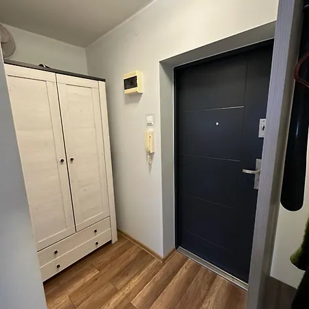 Mieszkanie Starogard Gd アパート *